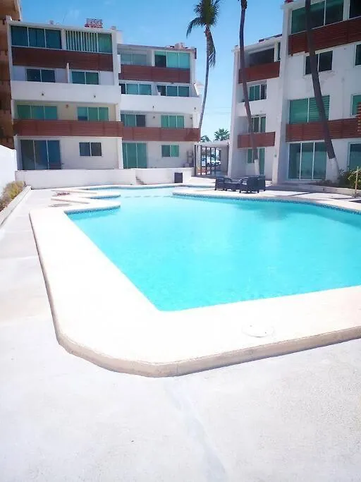 Marina Del Sol Resort - Beautiful 2 Bdrm Sleeps 8 -Ocean Front Mazatlán 0*,