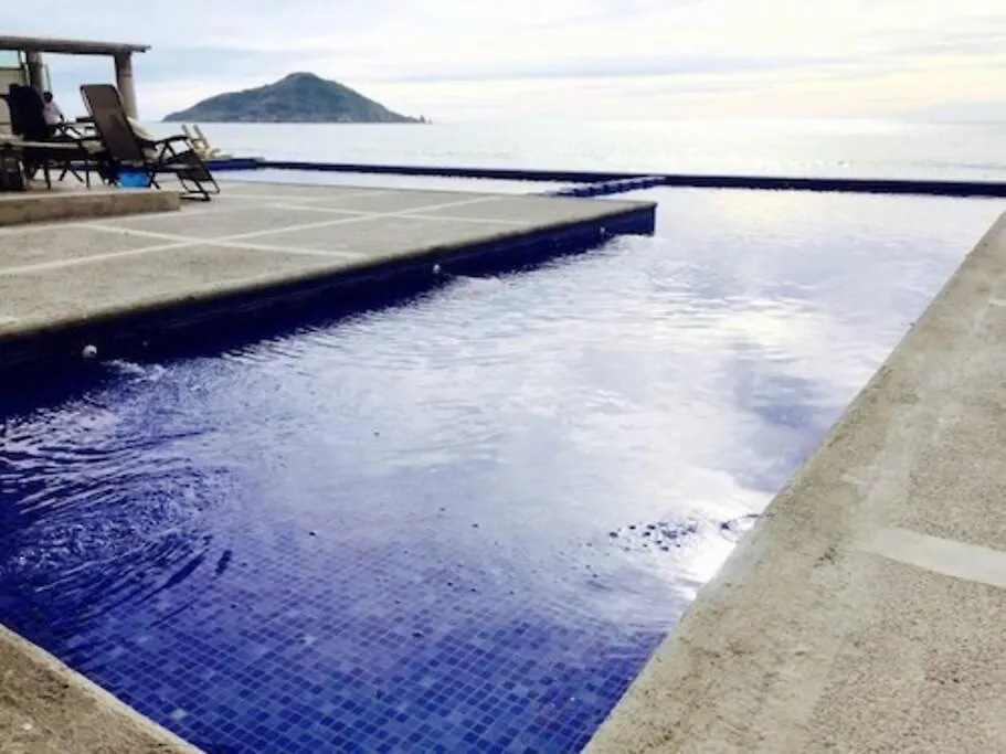 Marina Del Sol Resort - Beautiful 2 Bdrm Sleeps 8 -Ocean Front Mazatlán Apartament