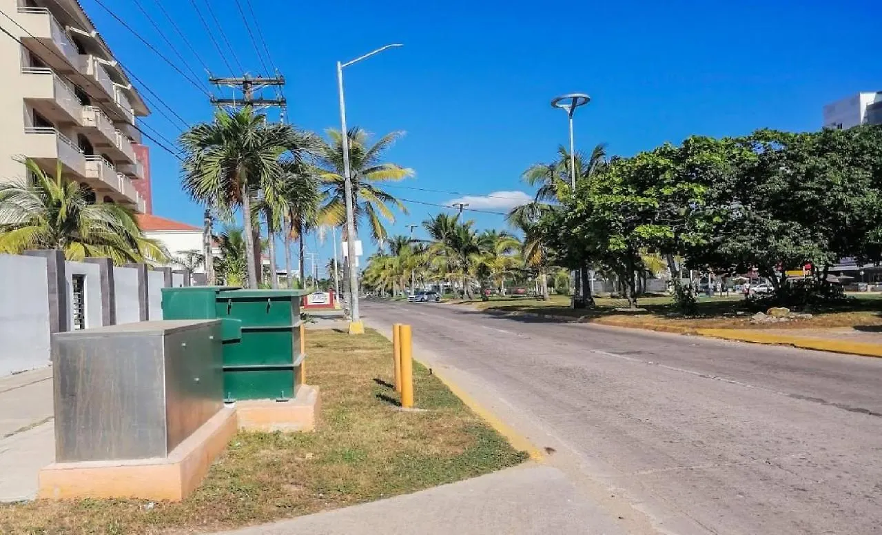 Marina Del Sol Resort - Beautiful 2 Bdrm Sleeps 8 -Ocean Front Mazatlán Meksyk
